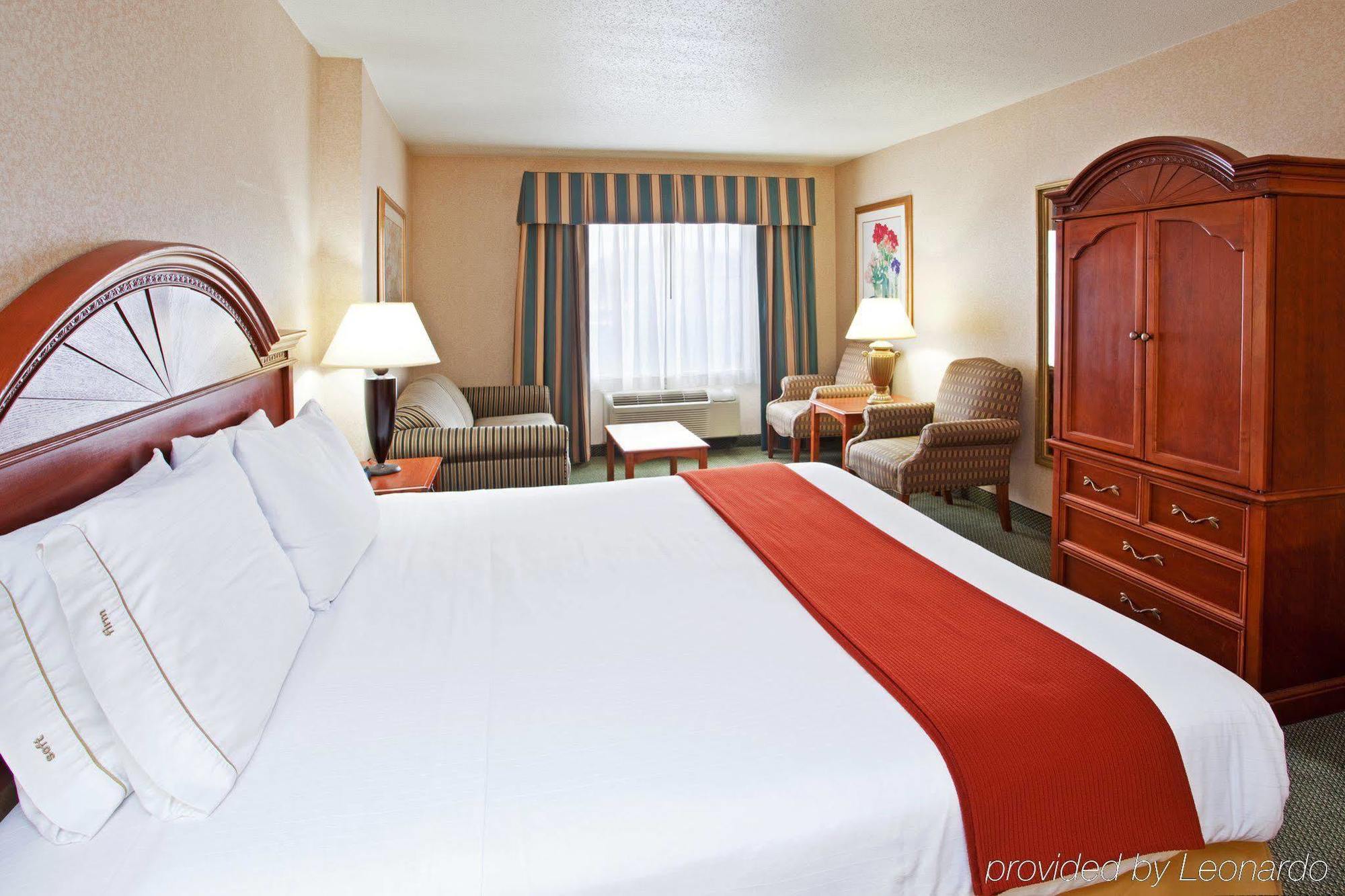 Holiday Inn Express Pittsburgh-Bridgeville By Ihg Pokoj fotografie