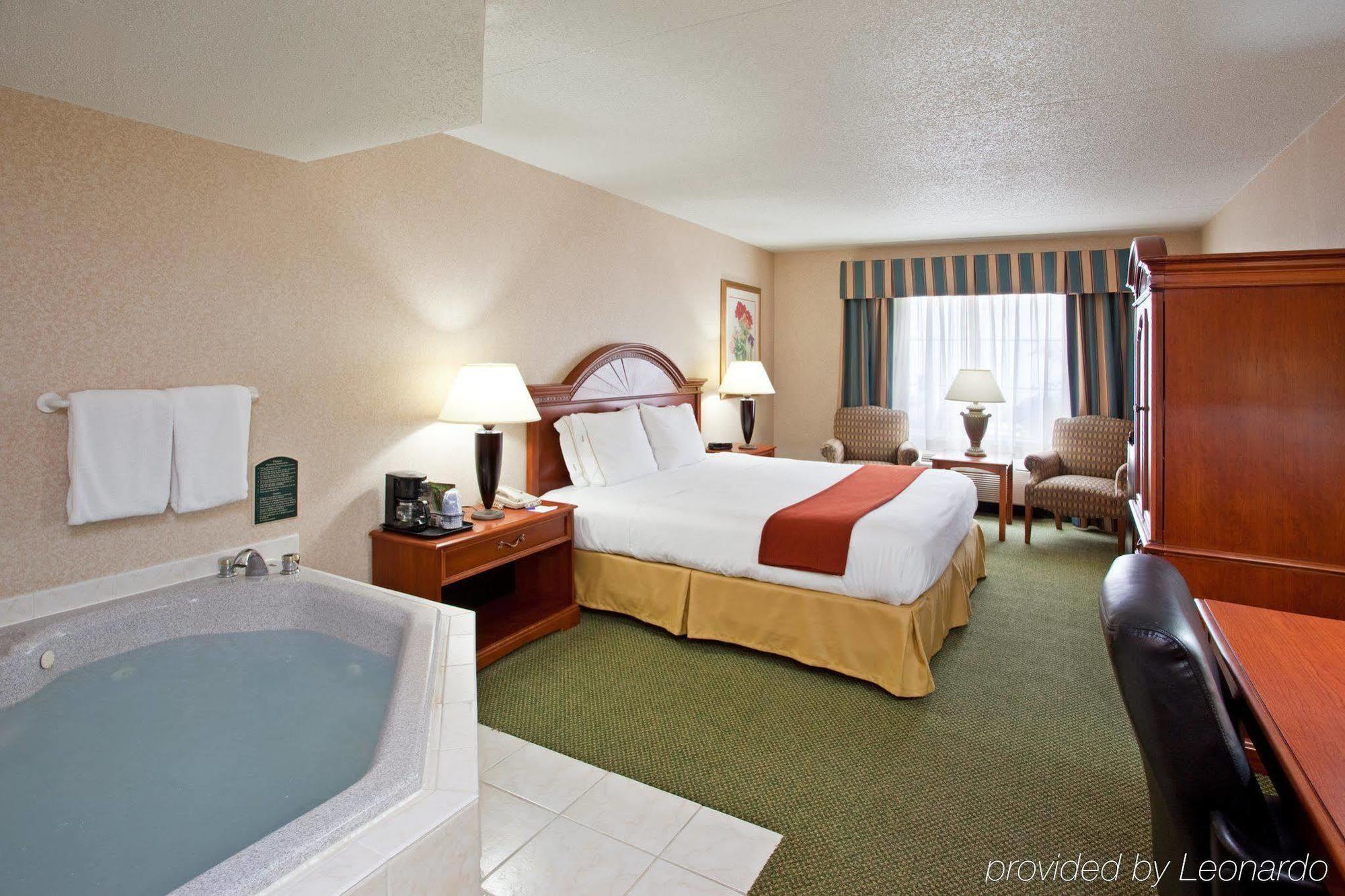 Holiday Inn Express Pittsburgh-Bridgeville By Ihg Pokoj fotografie
