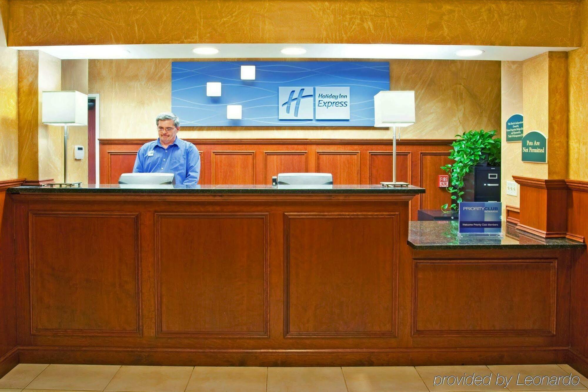 Holiday Inn Express Pittsburgh-Bridgeville By Ihg Exteriér fotografie
